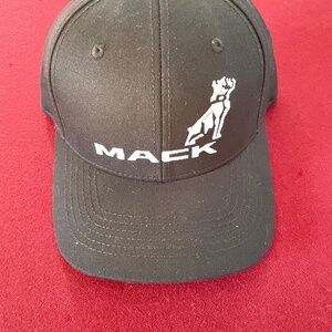 Mack Truck Logo Baseball hat NWOT